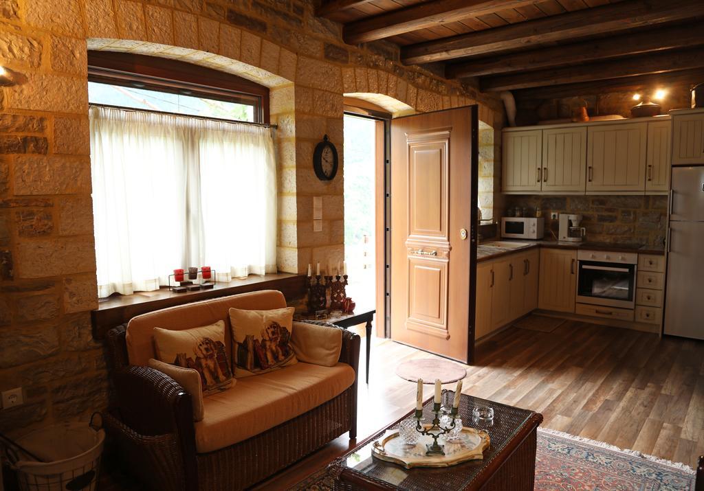 Guesthouse Amalia Kalesmenon Экстерьер фото